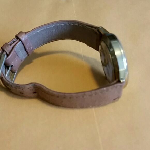 Timex Watch. 0S - Picture 3 of 4